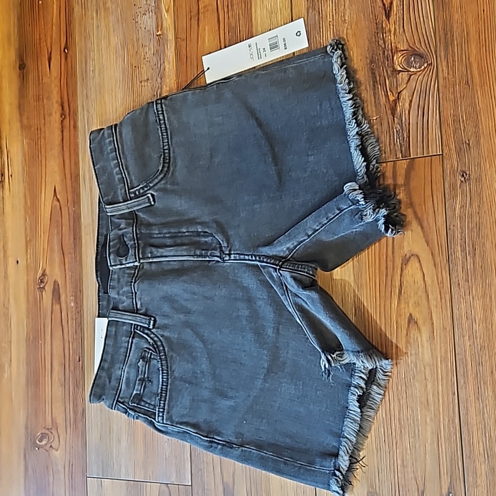 Joe's Jeans High Rise roulette Jean shorts